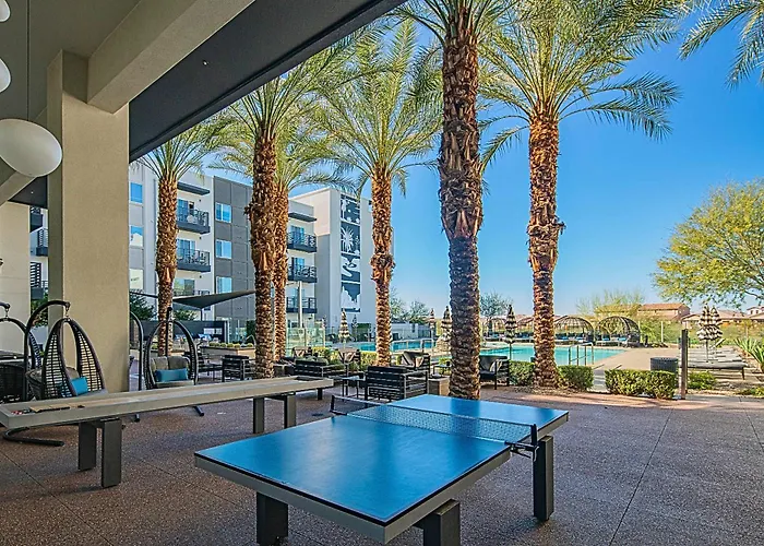 Apartment Near Mayo Pool & Hot Tub Sunny Getaway *