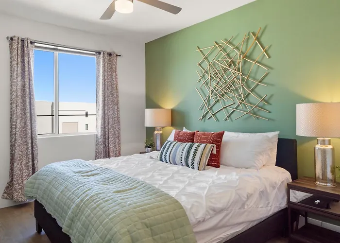 Apartment Near Mayo Pool & Hot Tub Sunny Getaway *