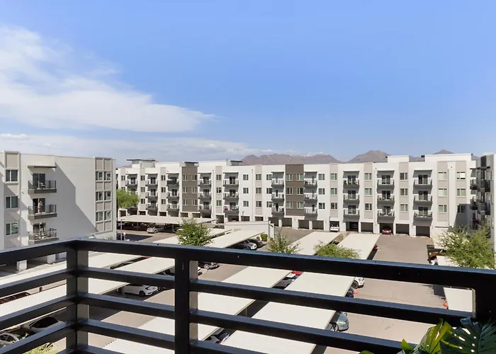 Apartment Near Mayo Pool & Hot Tub Sunny Getaway